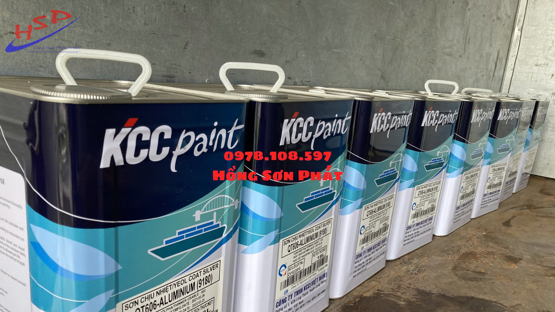 Sơn Chịu Nhiệt 600 Độ KCC QT606-9180 Màu Bạc Tại Tây Ninh